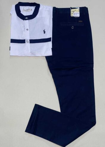 Complets pantalons Dockers et Chemises lin cassé