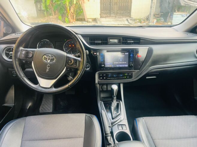 TOYOTA COROLLA SE LIMITED 2019