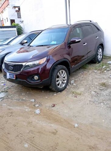 KIA SORENTO 2011
