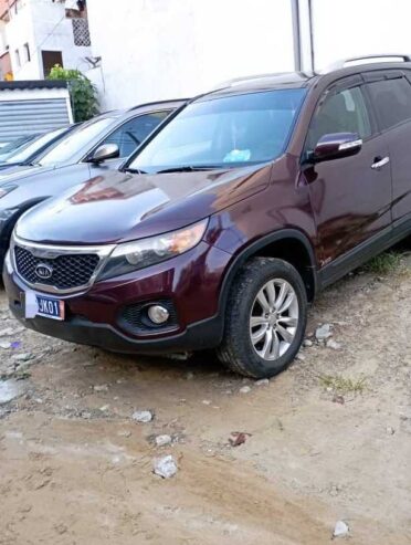 KIA SORENTO 2011