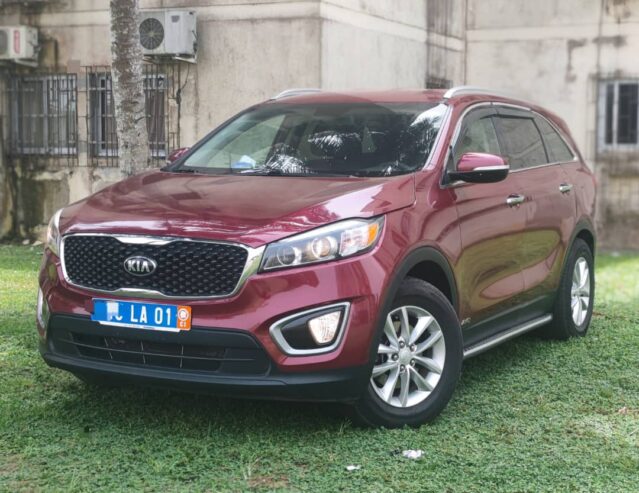 KIA SORENTO