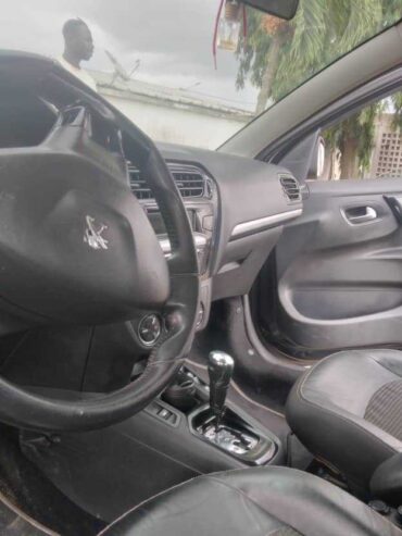 PEUGEOT 301 BOITE AUTOMATIQUE