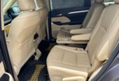 RANGE ROVER VELAR P300
