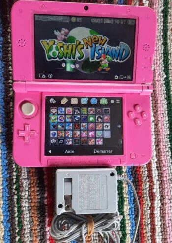 Nintendo 3DS xl 20 jeux avec chargeur