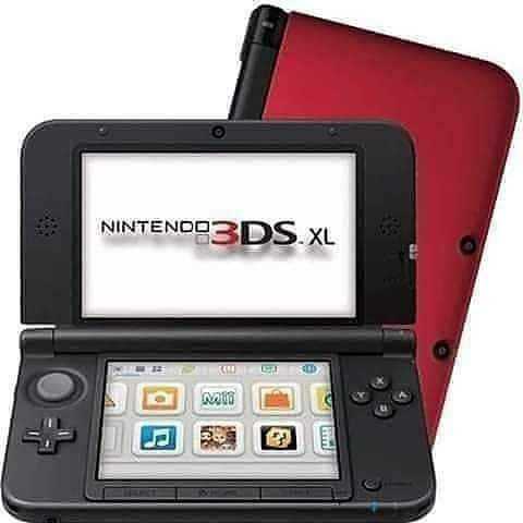 Nintendo 3DS xl 20 jeux avec chargeur