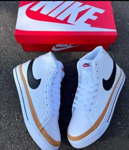 Sneakers Nike
