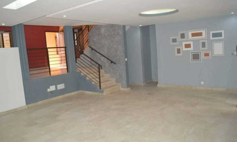 VILLA DUPLEX 7 PIECES