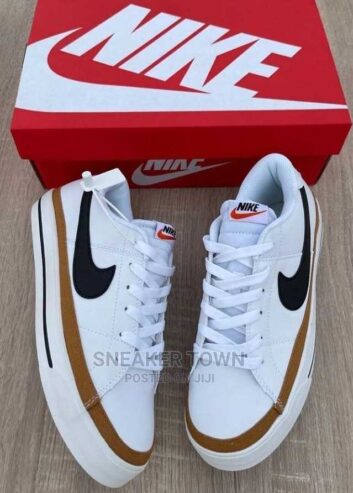 Sneakers Nike