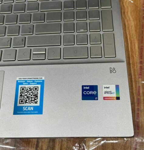 PC Hp Pavillon Laptop 15-eg0xxx Core i7 11th • Intel(R) Core