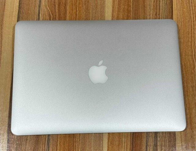 PC MacBook Pro Core i5 (Retina 13 pouce 2013)