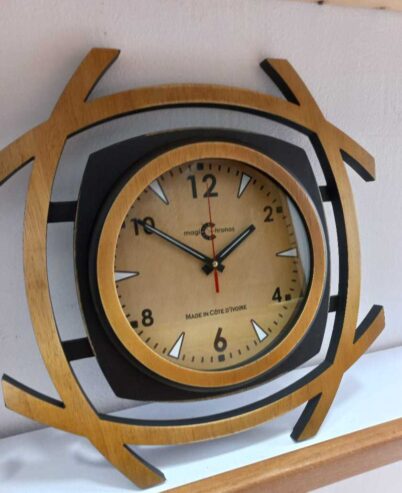 Horloge murale format TL Made In Côte d’Ivoire