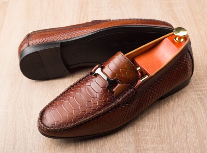 Soulier en CUI