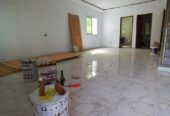 Coquette duplex avec préau à angre