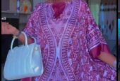 Chic boubou avec foulard disponible