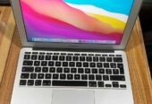 PC MacBook Air Core i5 (11 pouce 2014) • processeur Intel 1.