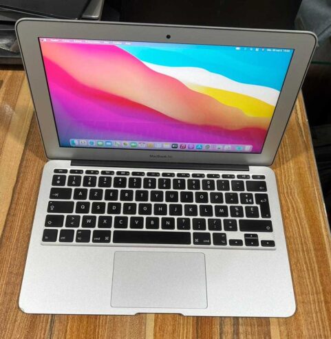 PC MacBook Air Core i5 (11 pouce 2014) • processeur Intel 1.