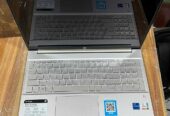 PC Hp Pavillon Laptop 15-eg0xxx Core i7 11th • Intel(R) Core