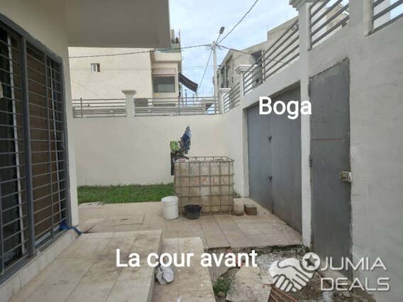 Coquette duplex 4p livré fini à angre