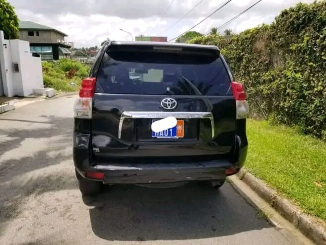 Toyota prado Txl Année 2012