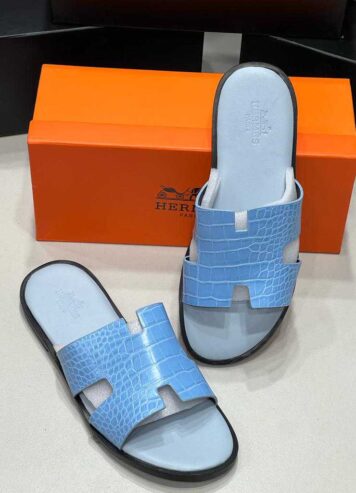 Sandales originales dans carton d’origine