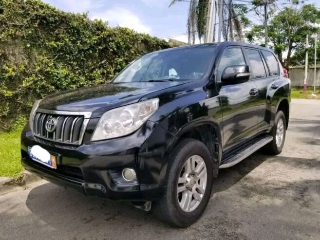 Toyota prado Txl Année 2012