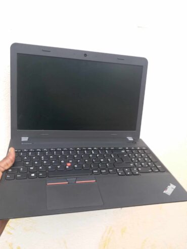 LENOVO CORE I5 4GO DE RAM DISQUE DUR 500 GO MODEL E560