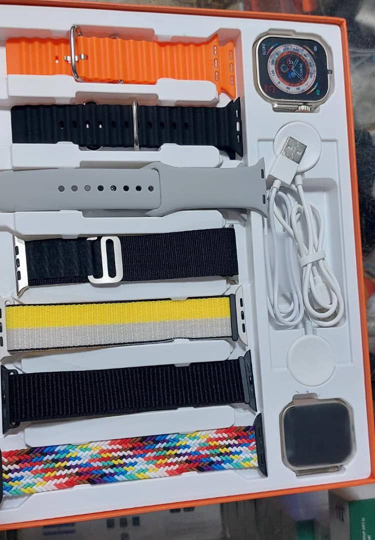 Montre connectée F10 couple