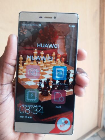 Huawei P8 lite 4go de ram memoire interne 64go