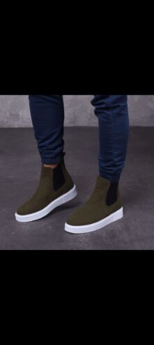 Arrivage de très belle paires de chaussures à bon prix ainsi