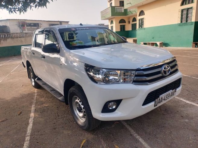 Toyota Hilux en vente