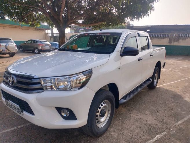 Toyota Hilux en vente