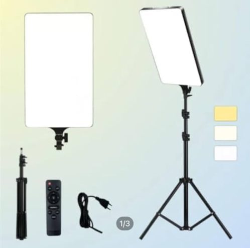 Projecteur RL19 trépied et commande ( panel lumineux )