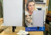 Projecteur RL19 trépied et commande ( panel lumineux )